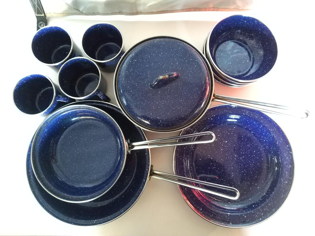 Coleman　ホーロー調理・食器セット